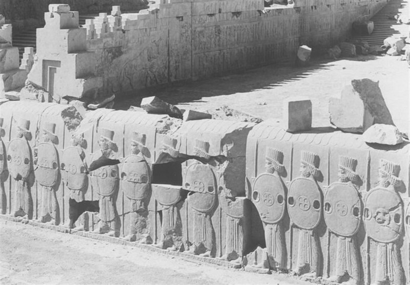US Judge Orders Return of Ancient Limestone Relief to Iran